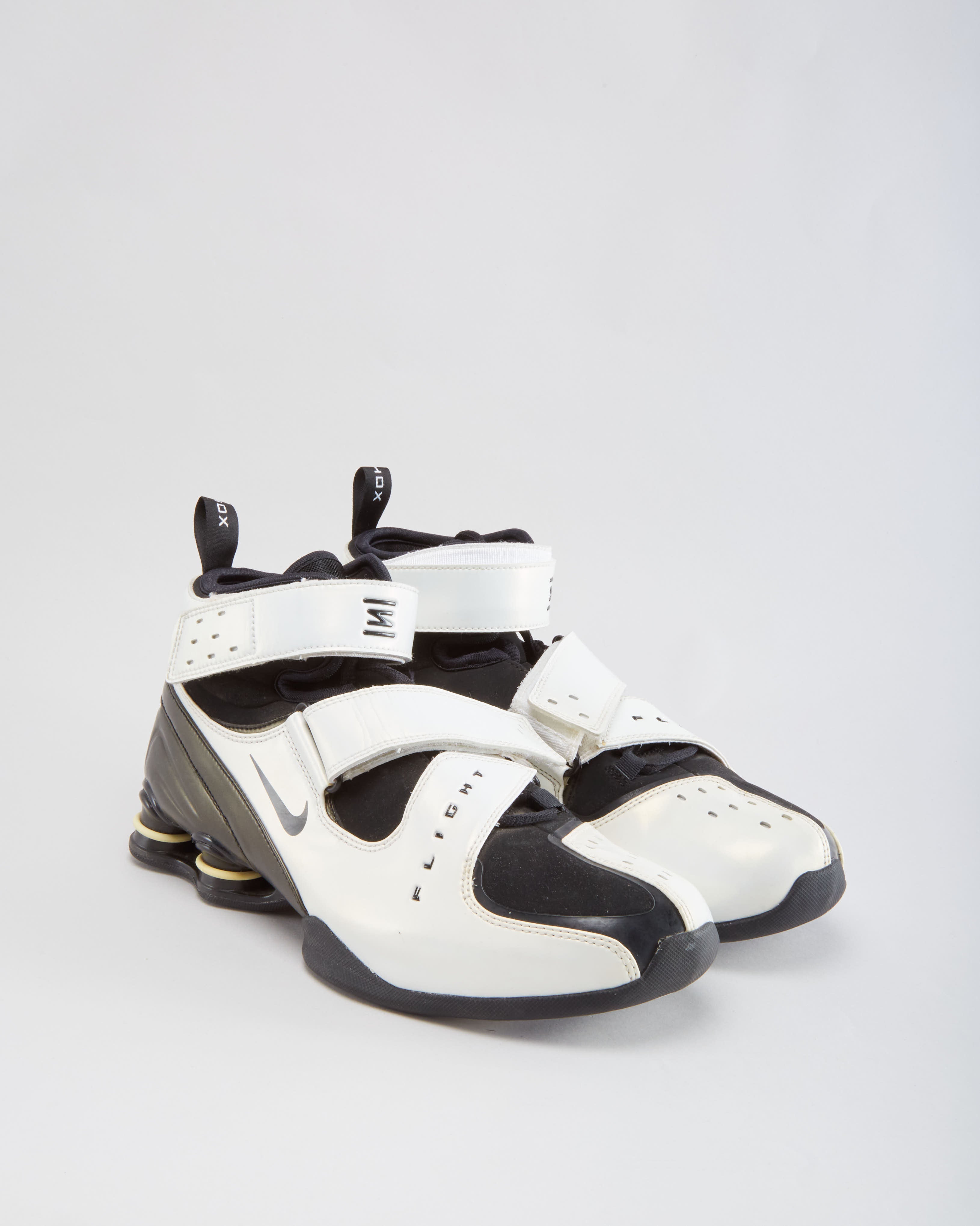 Céntrico Compositor cubo Nike shox - Find the best price at PriceSpy