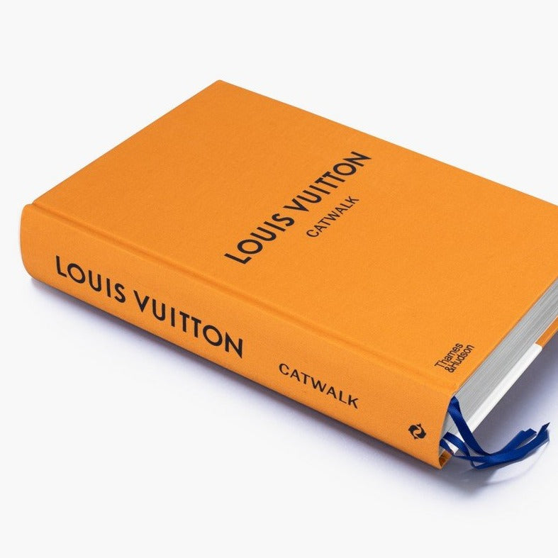 LOUIS 200 CATALOGUE ENGLISH VERSION  Books and Stationery  LOUIS VUITTON