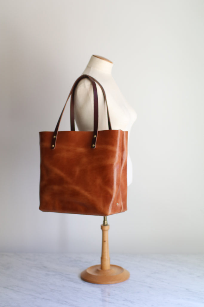The Scout Classic Leather Tote - Café | Maycomb Mercantile