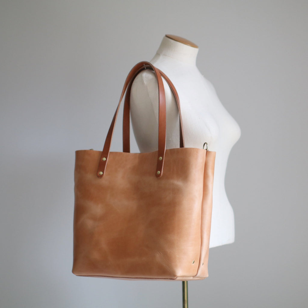 The Scout Classic Leather Tote - Caramel | Maycomb Mercantile