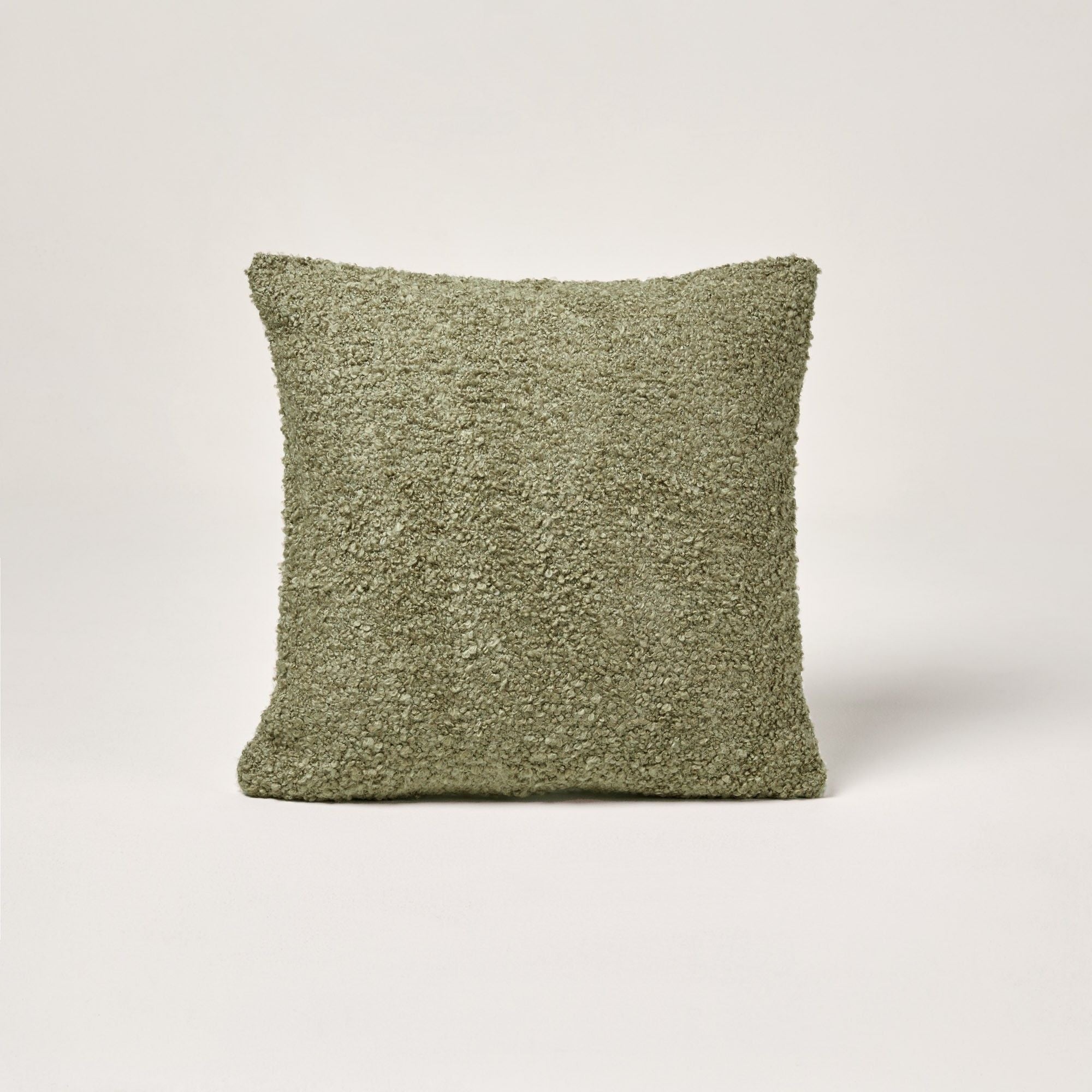 Cushion cover GABRIELE green - Madura