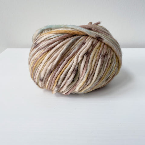 Pudgy 5 Pounds (200 Yards) – Super Bulky Merino Wool Yarn – MANUOSH