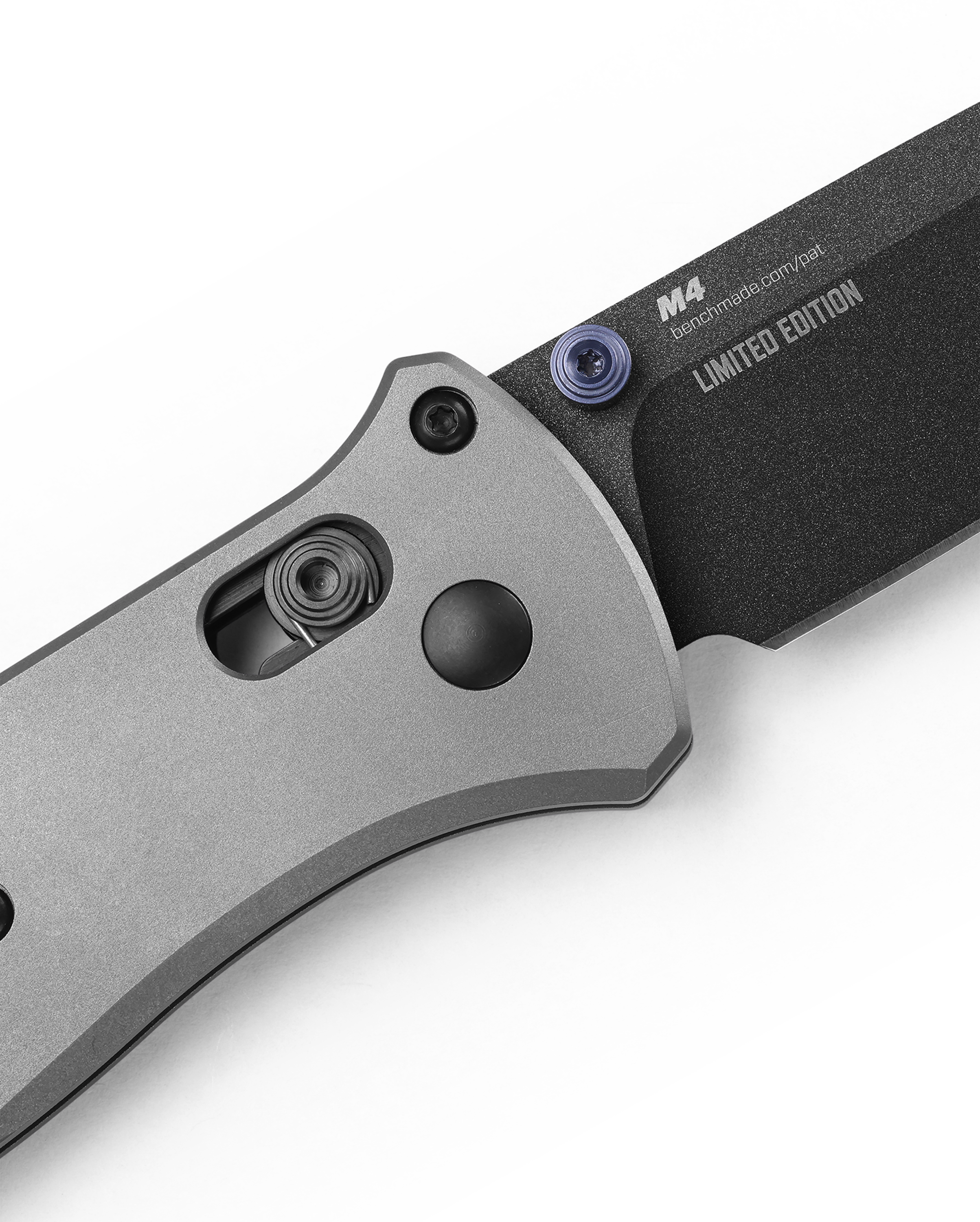 537BK-2302 Bailout® - 6Al-4V Titanium Knife | Benchmade Knives