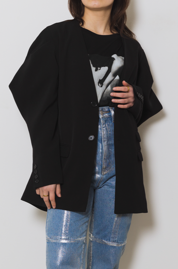 POINTY SHOULDER LOOSE JACKET / BLACK – led.tokyo