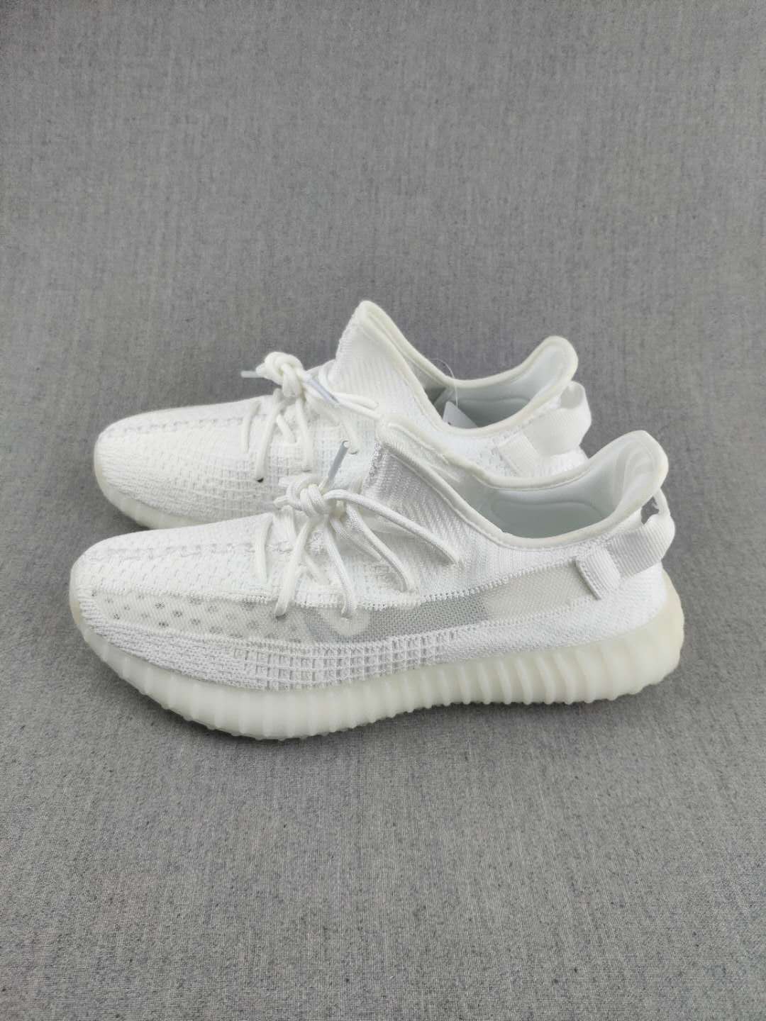 Adidas 2022 NEW ARRIVALS Yeezy Boost 350 V2 Sneakers Shoes