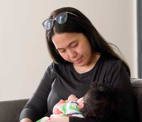 Ruuji - Breastfeeding: All You Need to Know