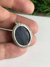 Load image into Gallery viewer, Labradorite Pendant , Natural labradorite in sterling silver
