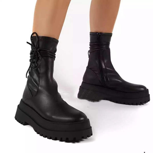 women chunky heel round tie-up boot