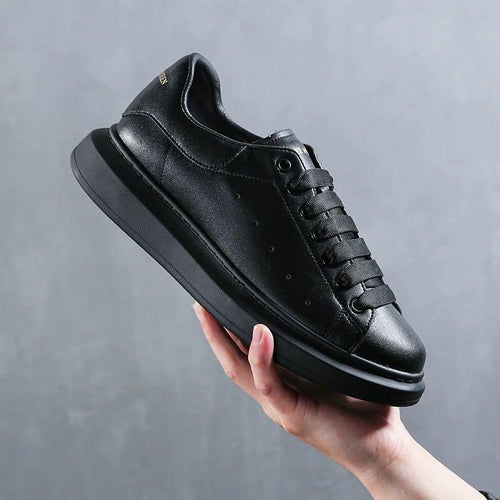 Large size casual sneakers