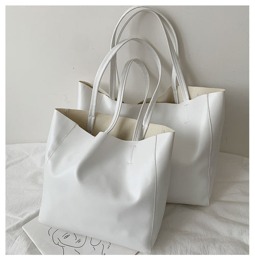 Simple large capacity tote bag