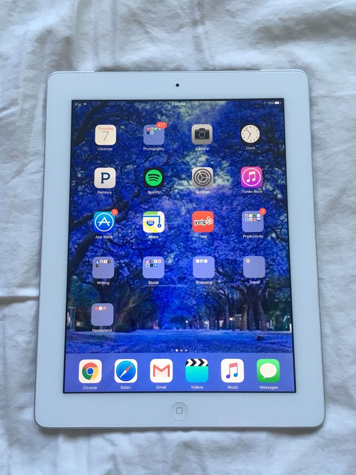Apple iPad 4th Generation, 9.7in (32GB) Wi-Fi Retina Siri iOS 10 Tab – KenDoTronics