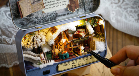 Fifijoy Box Theatre DIY Miniature Kit - Old Times Trilogy