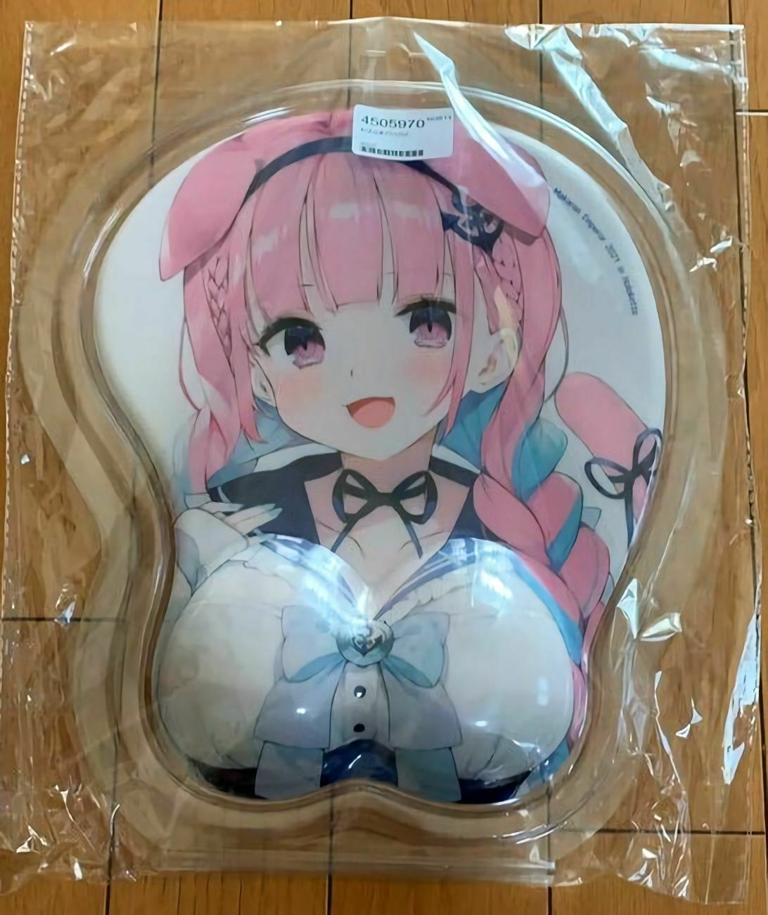 aqua oppai mousepad