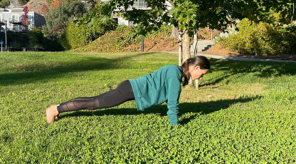 High plank - exercise that help improve posture