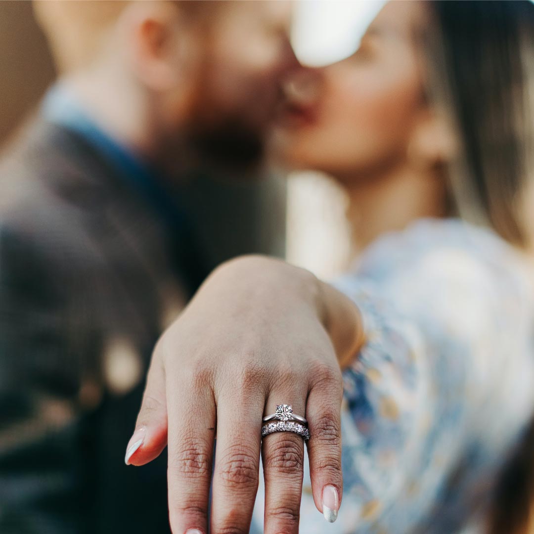 NEXT DIAMOND NEW YORK Lab Grown Diamond Engagement Ring And Wedding band