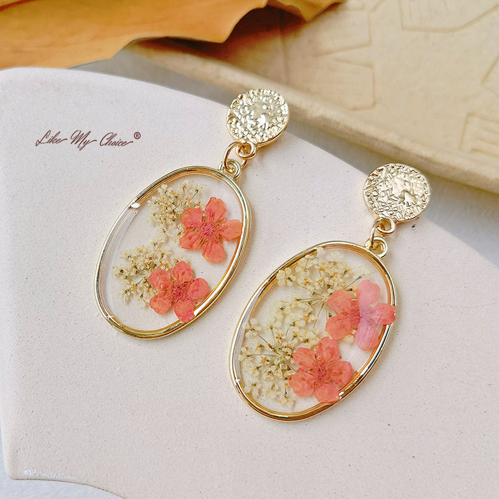 Pressed flower earrings