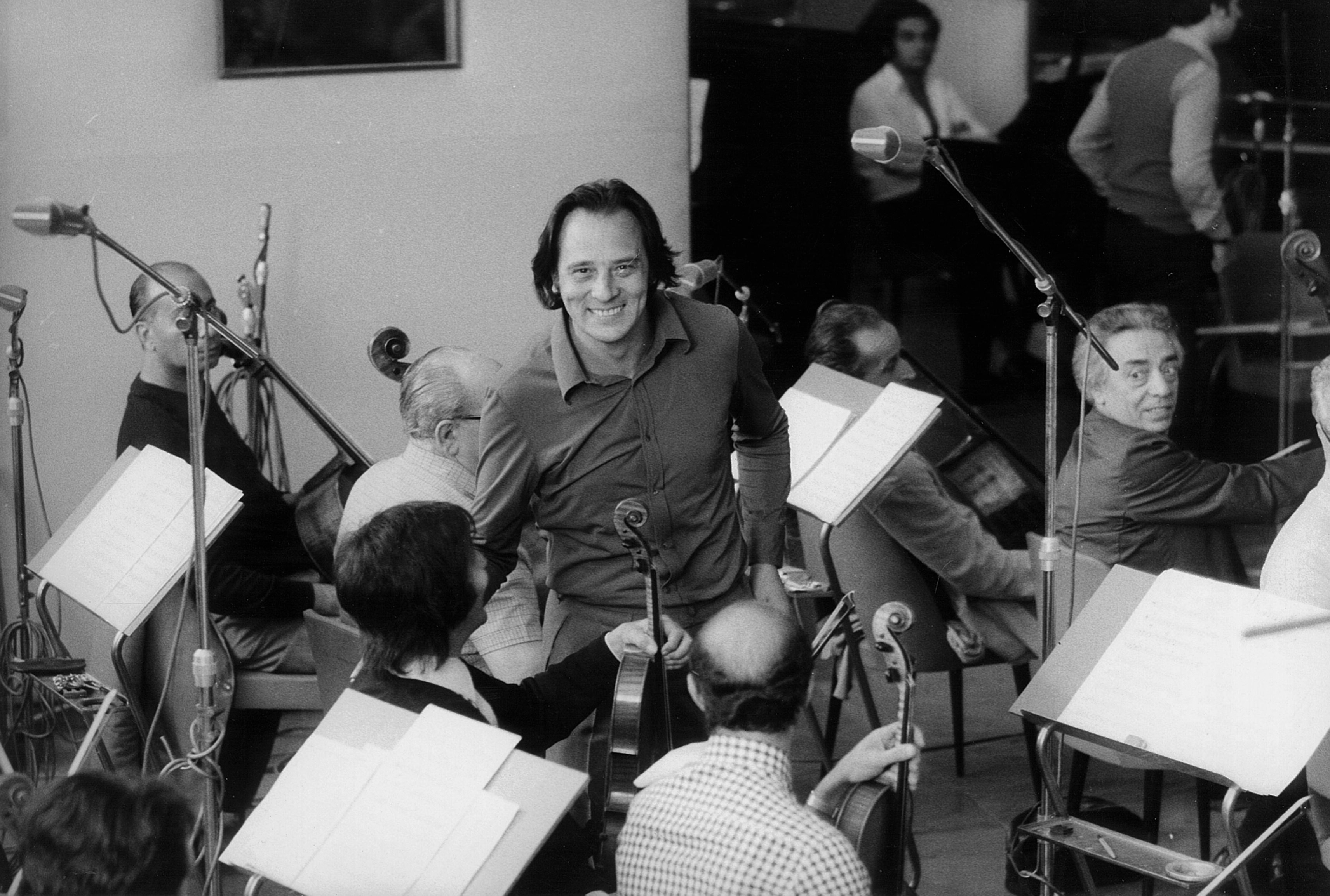 Riz Ortolani conducting the orchestra, 1975. Image courtesy Ortolani family.