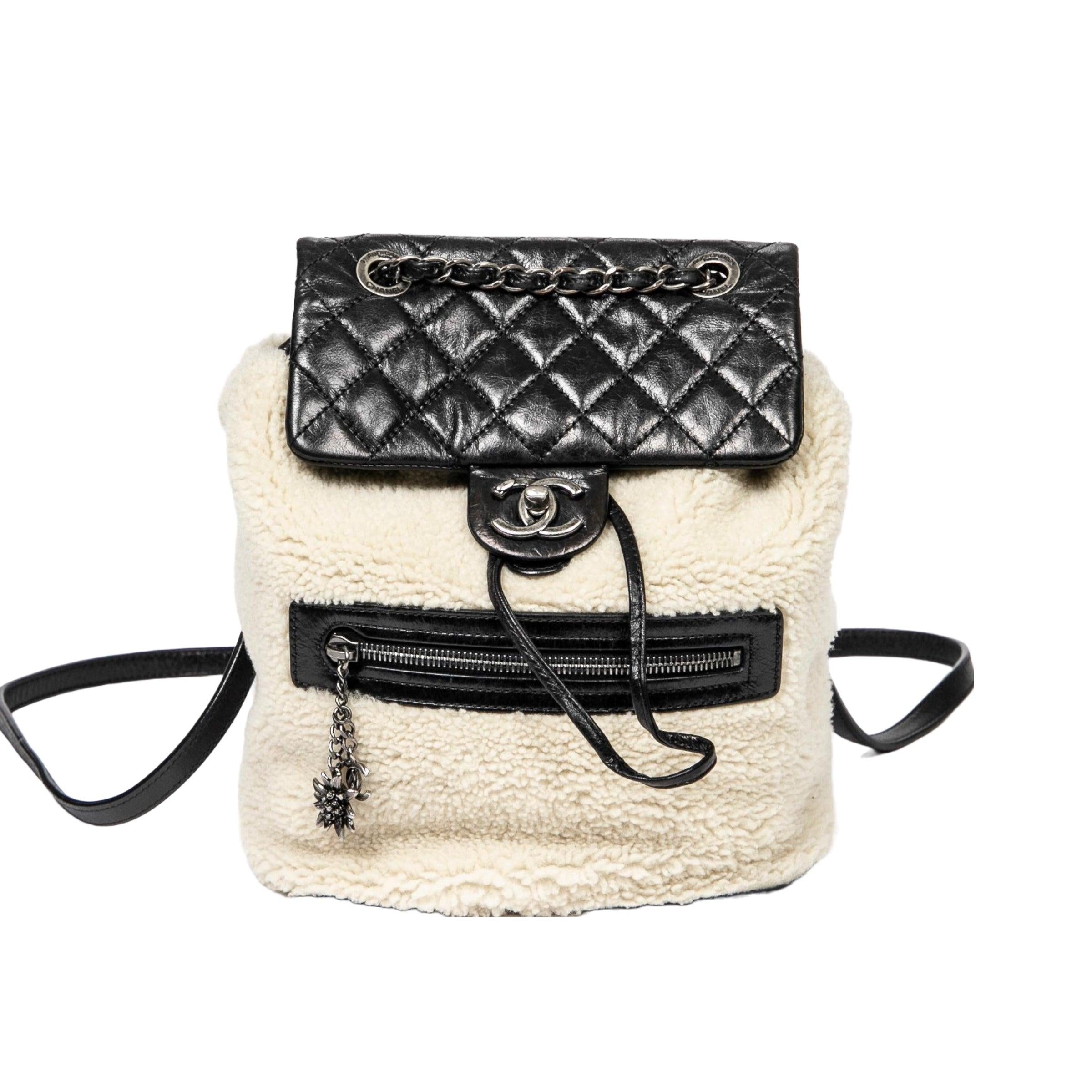 Chanel ParisSalzburg 27 cm Flap Bag Red Leather Wool ref156244  Joli  Closet