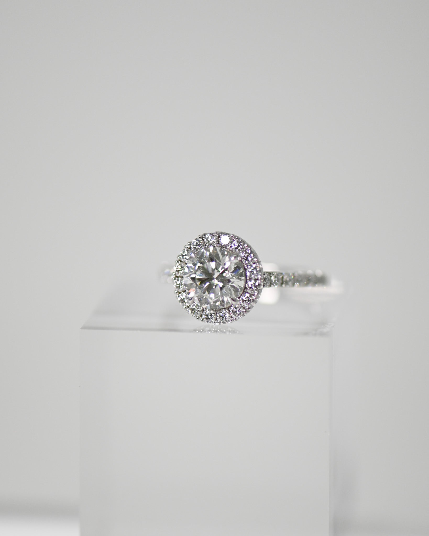 18K White Gold Round Halo Engagement Ring 50892-E-1-2-18KW | Anthony  Jewelers | Palmyra, NJ