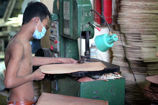 Xưởng Đàn Guitar Lớn Nhất Sài Gòn