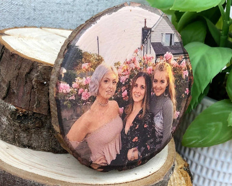 DIY Wood Slice Photo - Transfer your favorite Instagram photos to wood