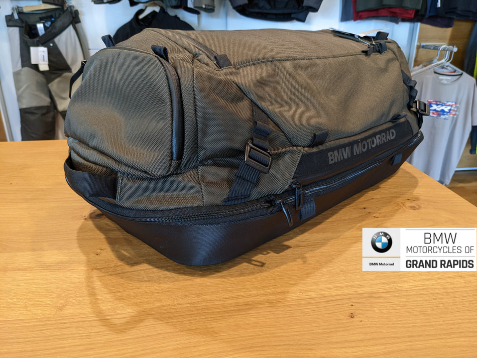 BMW Urban Collection Backpack BMW Motorrad NEW 2022 – BMW Motorcycles of  Grand Rapids