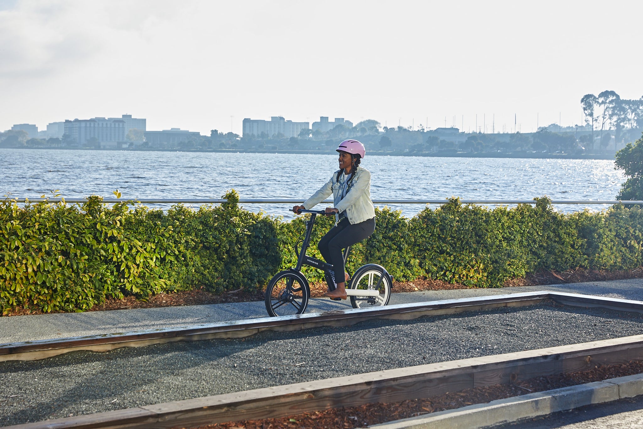 easy-ride-with-honbike-chainless-e-bike