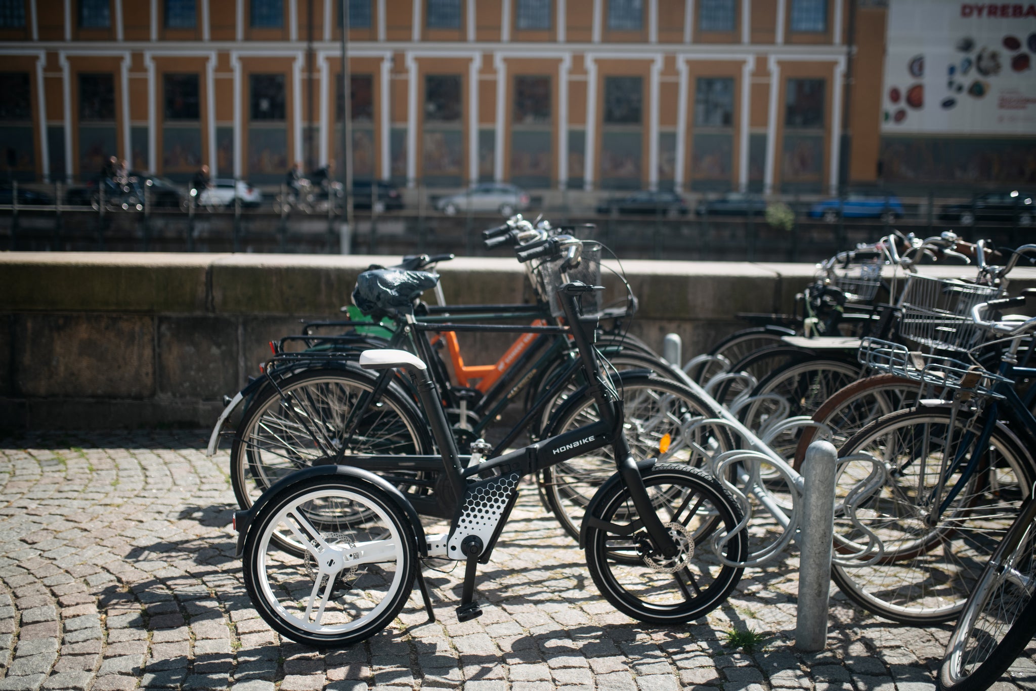 electric-bikes-provide-less-stressful-commute