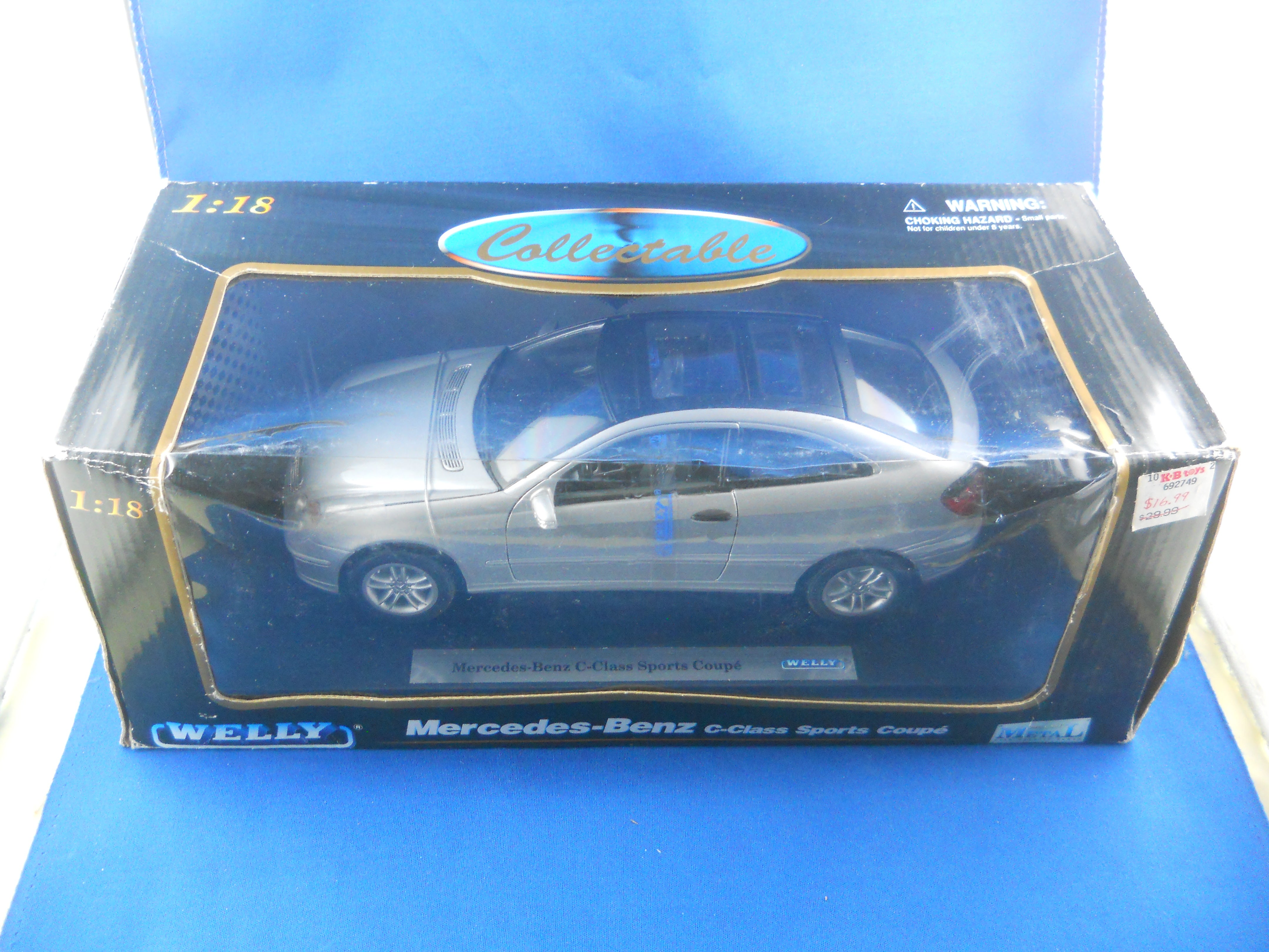 Maisto Special Edition Mercedes-Benz SLK-Class 1:18 Diecast