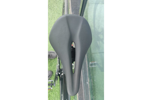 road bike saddle