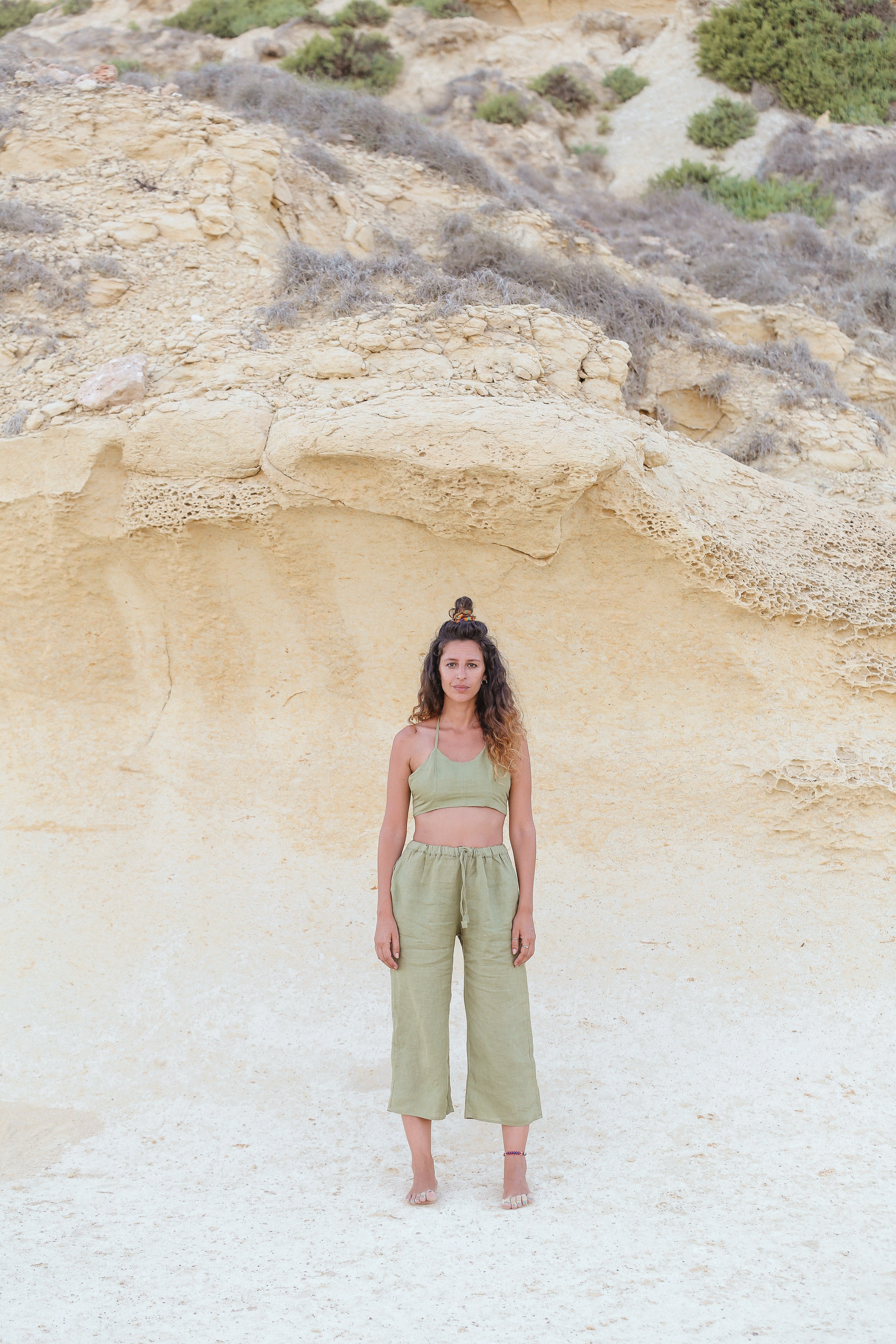 Kalina Trousers in Olive – Woven Seeds