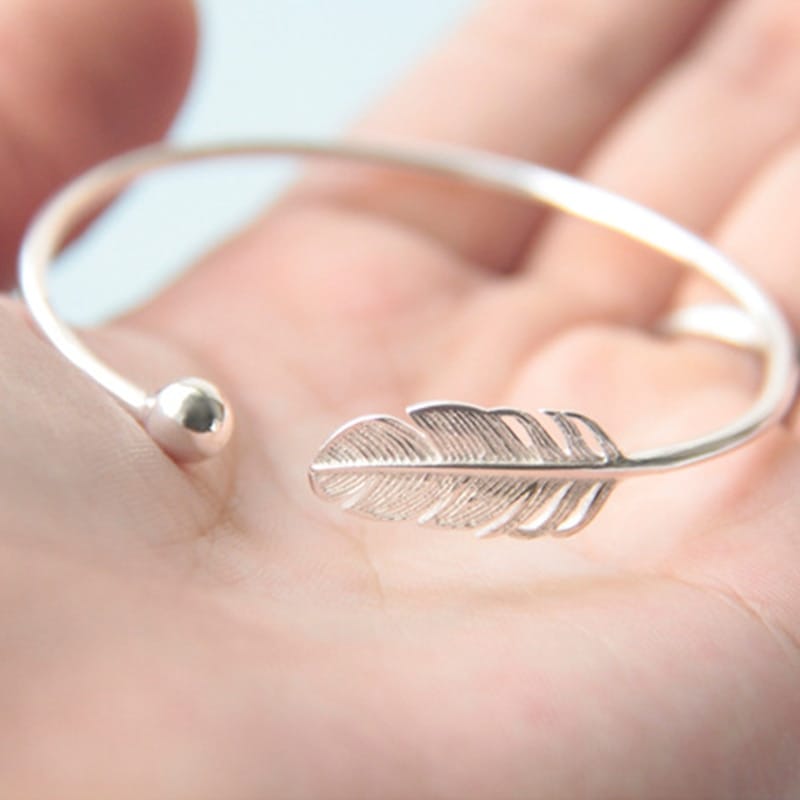 Simple and Elegant Sterling Silver Leaf Bracelet