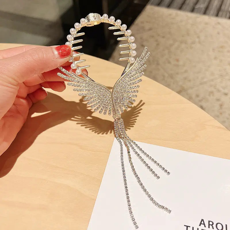 Tassel Ball Hair Clip with Angel?€?s Wings Design