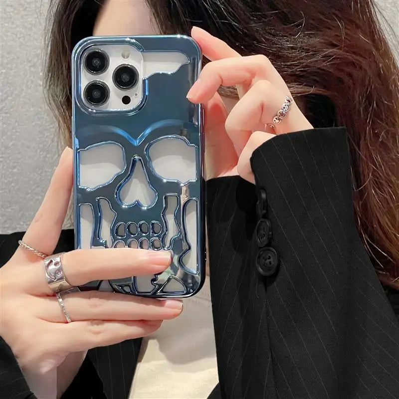 Luxury Plating 3D Skull Phone Case with Breathable Design and Gold Metallic