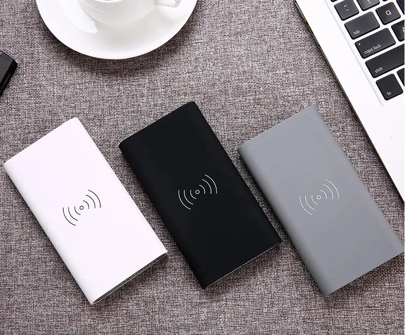 Universal Wireless Charging Power Bank