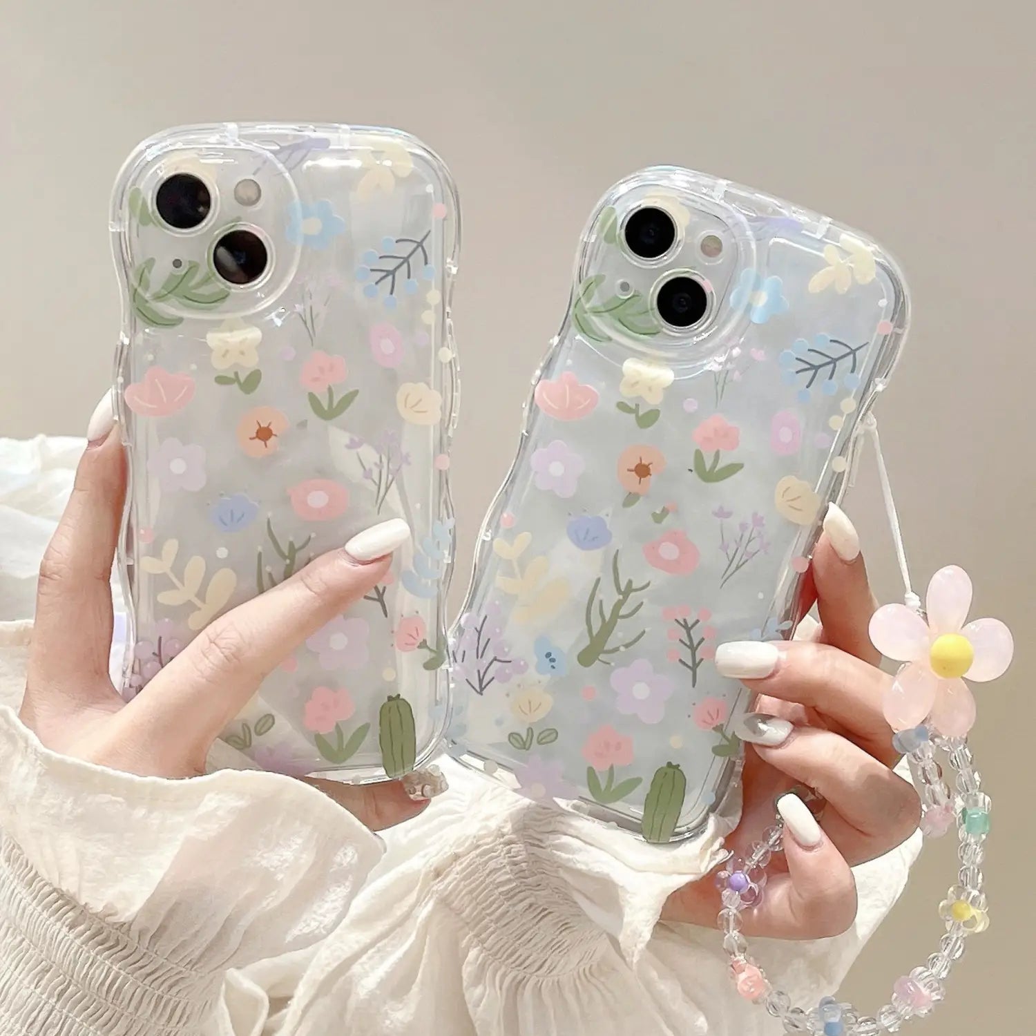 Fashionable Wavy Bubble Phone Case