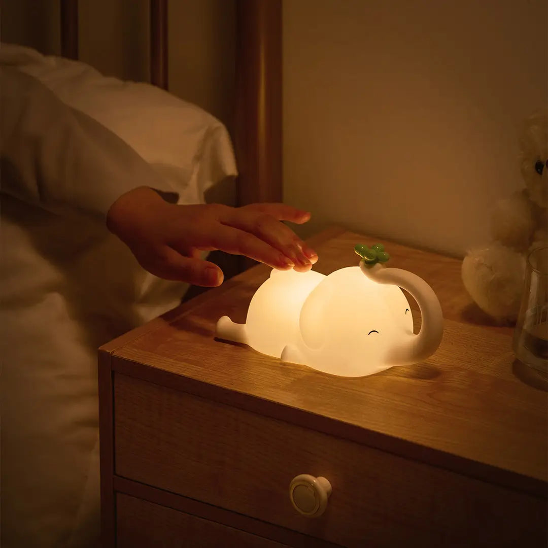 Dumbo Night Lamp with Decompression Feature