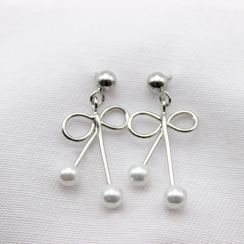 Sterling Silver Bow Pearl Earrings