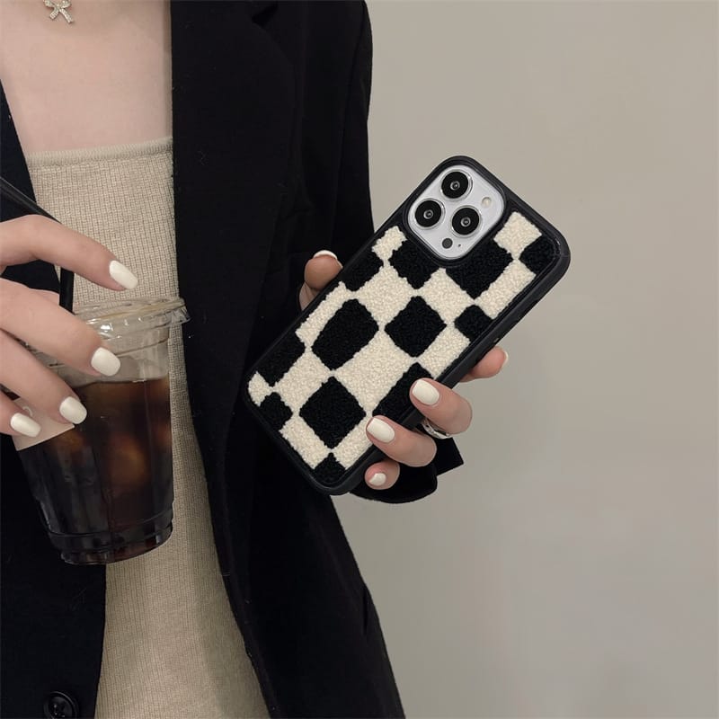 Black and White Lattice Phone Case