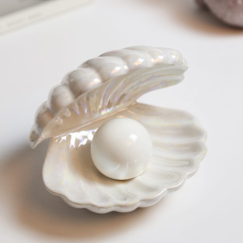 Nordic Pearl Shell LED Night Light