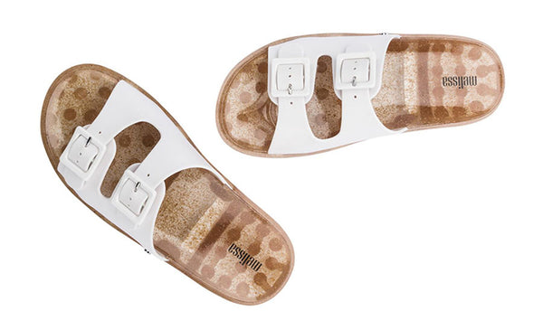 נעלי מליסה מציגים כפכפי סלייד לבנים