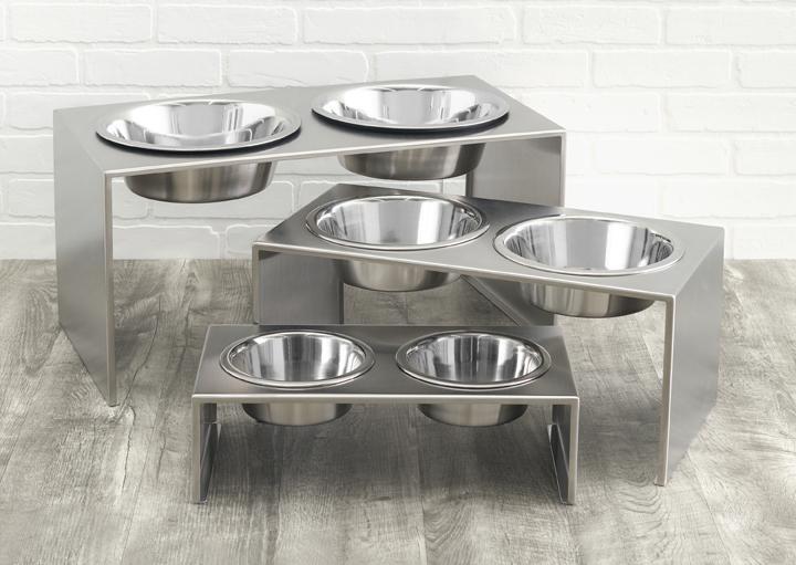 FUFU&GAGA Elevated Dog Feeding Station with 2 Stainless Steel Bowls and  Storage, Large Raised Dog Bowl Feeder with Drawer in White Y-THD-170246-01  - The Home Depot