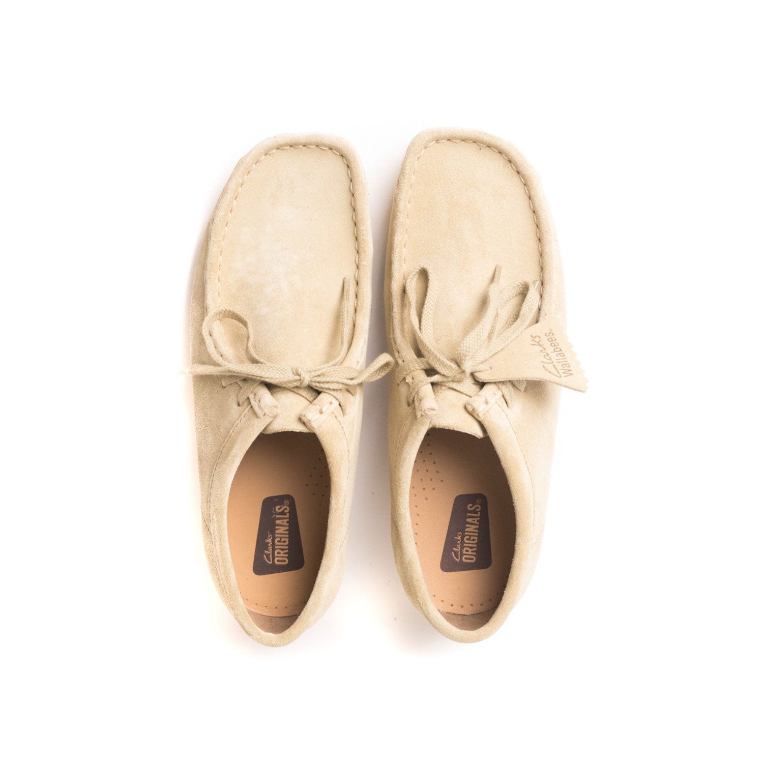 clarks wallabee low maple