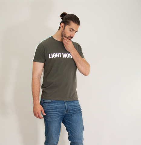 Man wearing light worker tee in caladan