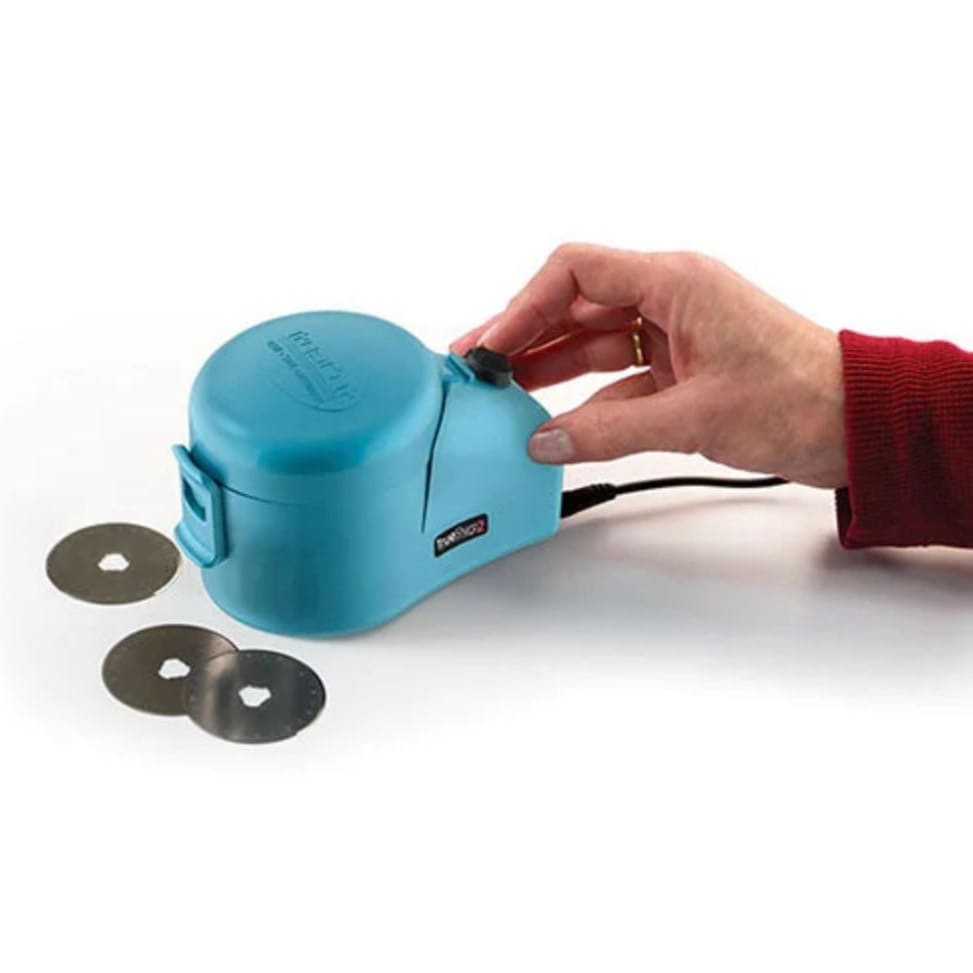 Fuss Free Patchwork: TrueSharp 2 Rotary Blade Sharpener