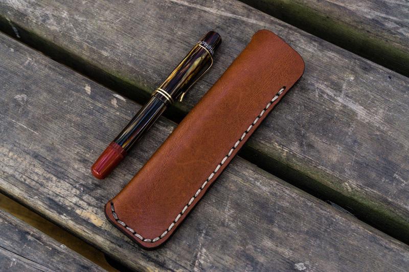 leather pen sleeve