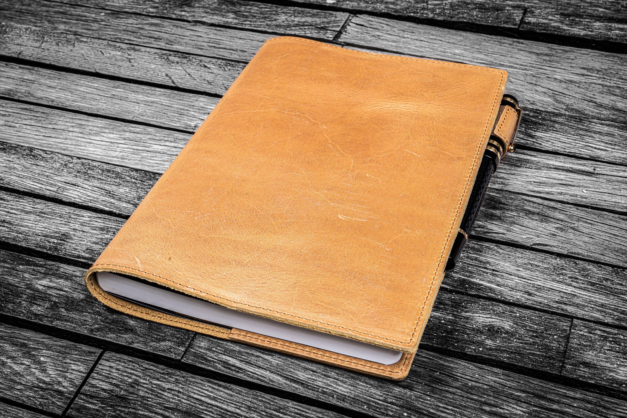 English Tan A5 Leather Journal: Elegant Shield for Your Notes - Popov  Leather®
