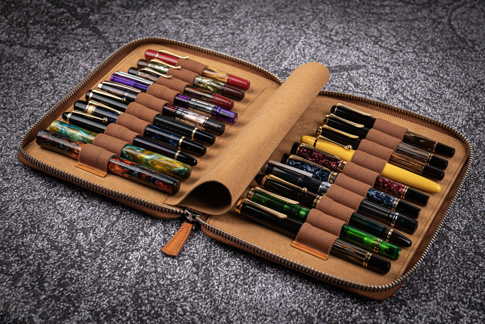 Leather Zippered 10 Slots Pen Case - Crazy Horse Brown - Galen Leather