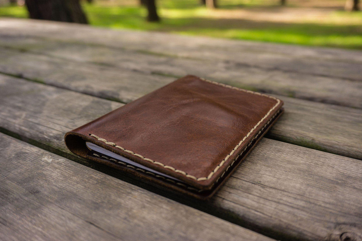 No.33 Personalized Leather Field Notes Cover - Brown - Galen Leather