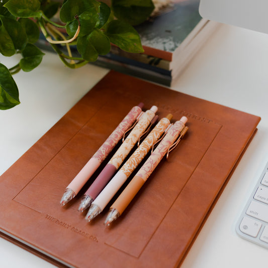 French Blue Floral Pen Set